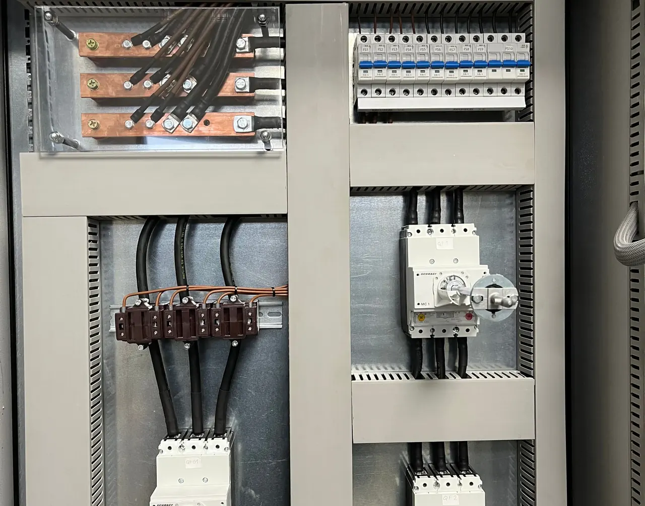 Ormar energetike koji je izradio Elektrons 021